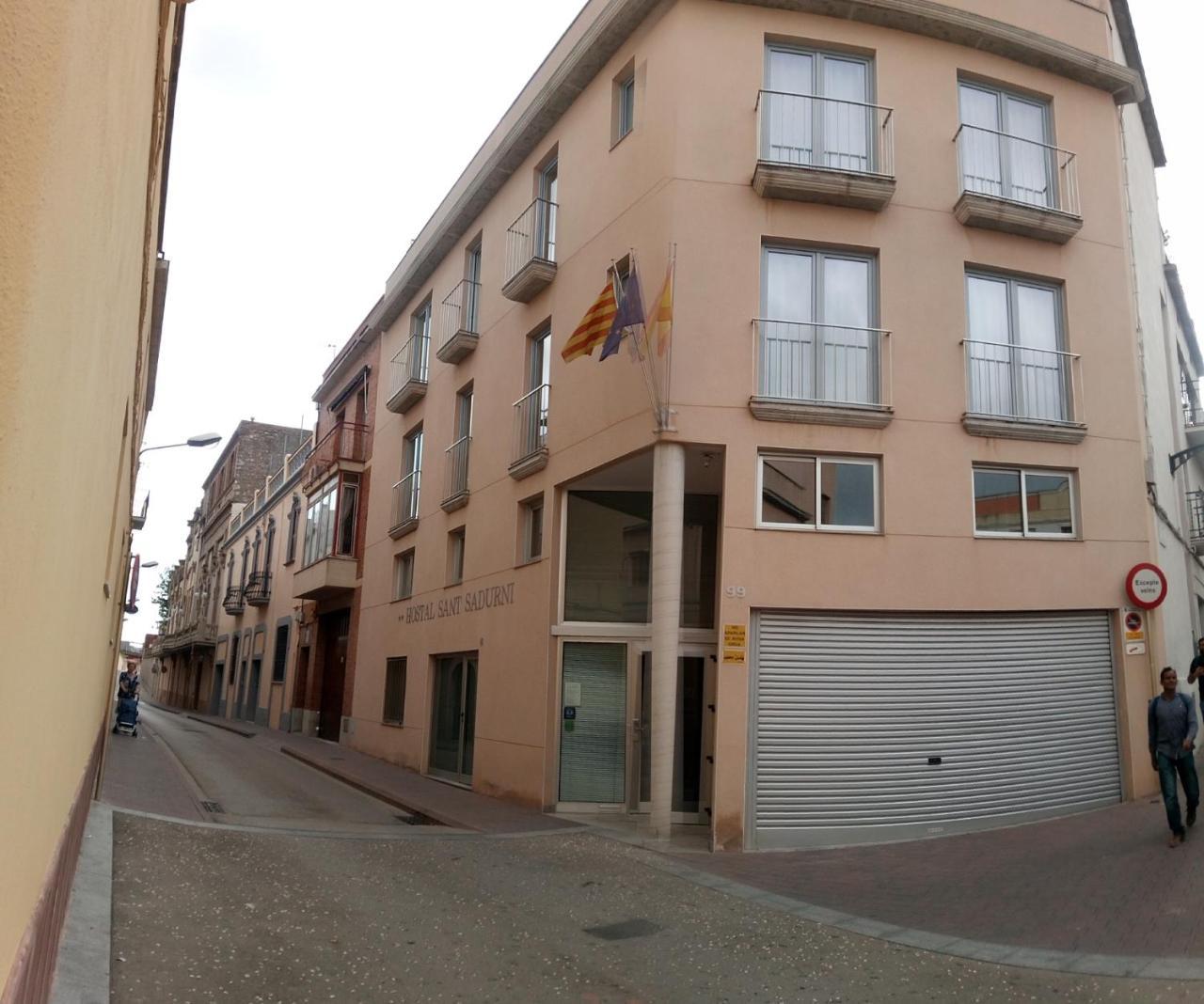 Hostal Sant Sadurni Sant Sadurni d'Anoia Exterior photo